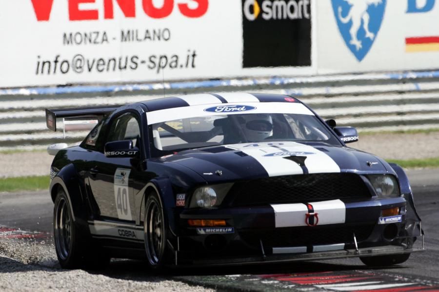  Ford Mustang FR500 2005 года  (фото 16 из 51)